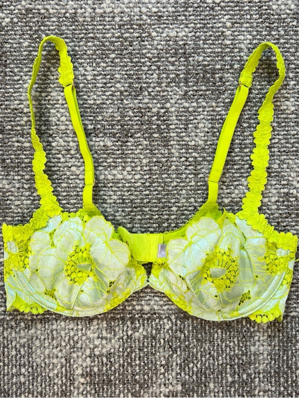 Savage X Fenty Neon Lime Floral Lace Underwire Bra